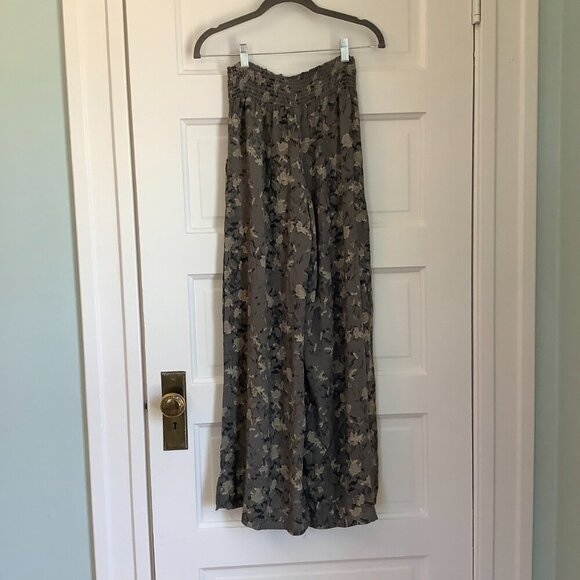 NWT Final Touch loose pants floral grey gauze wide leg - Picture 5 of 7